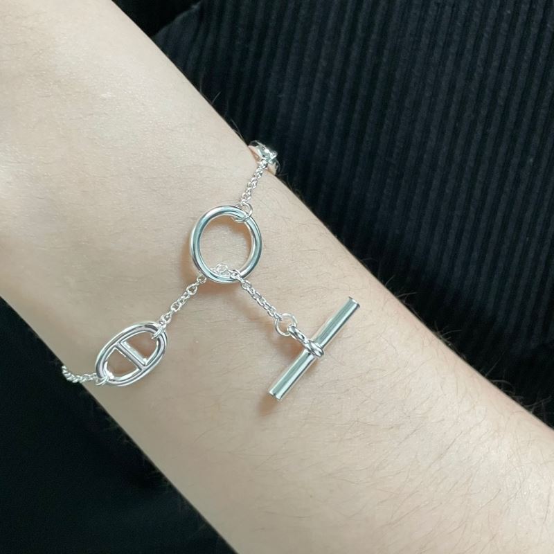 H**me5 bracelets